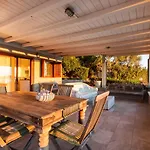 Nyaraló The Of Rising Sun With A Stunning Sea View
