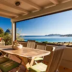 Nyaraló The Of Rising Sun With A Stunning Sea View